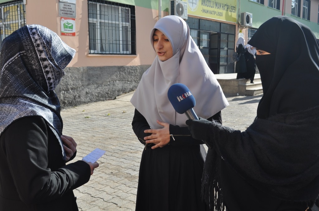 'Tesettür Müslüman kadının kalesidir'